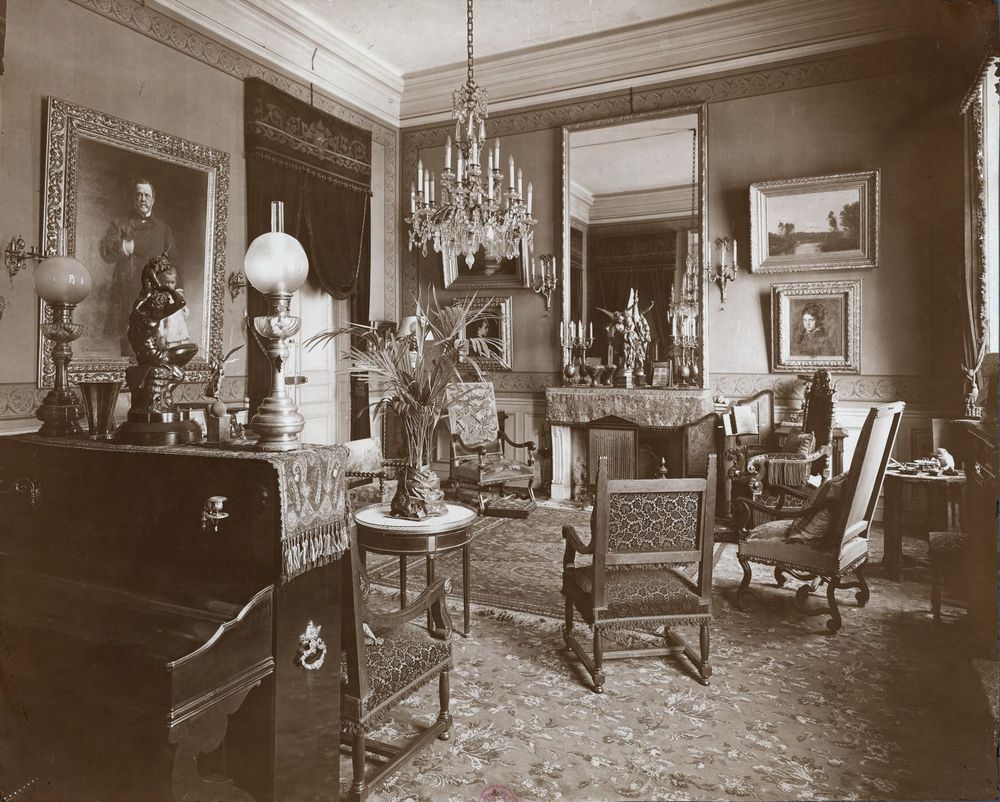 Grand salon de l'appartement de Louis Pasteur. 1910