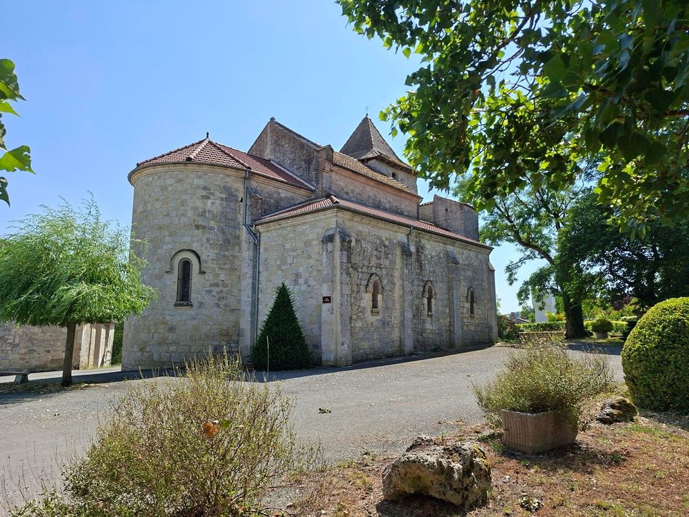 Eglise Saint-Jean à Cours après travaux phase 1