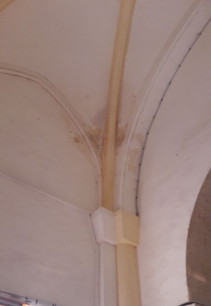 Eglise Saint-Jean à Cours - infiltrations